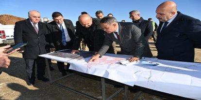 Batman'da Kuzeydoğu Çevre Yolu çalışmaları sürüyor