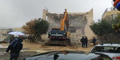 Siyonist işgalciler Kudüs'te iki evi daha yıktı