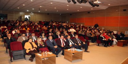 Dicle Üniversitesi'nde Mehmet Akif Ersoy anıldı