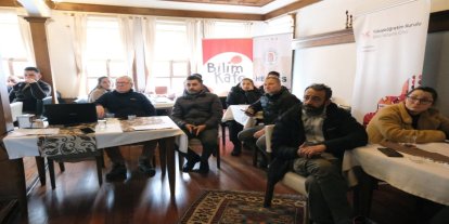 Üniversite hocaları Bilim Kafe’de anlattı: Gıda güvenliği mutfaktan önce başlıyor