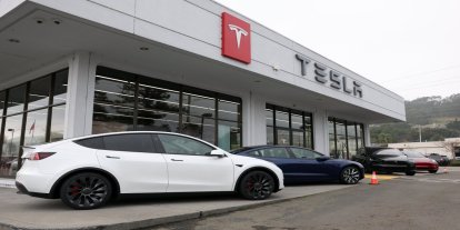 Tesla Model 3’lerde kapı açma mekanizması mercek altında
