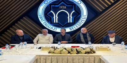 Belediye Başkanı Taşkın'dan muhtarlarla istişare toplantısı