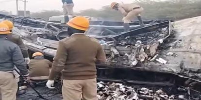 Hindistan'da kamyon ile yolcu otobüsü çarpıştı: 9 ölü, 21 yaralı