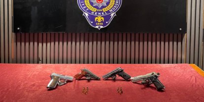 Gaziantep'te ruhsatsız silah operasyonu: 2 şüpheli yakalandı