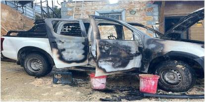 Siyonist Yahudiler, Filistinlilerin ev ve araçlarını hedef alıyor