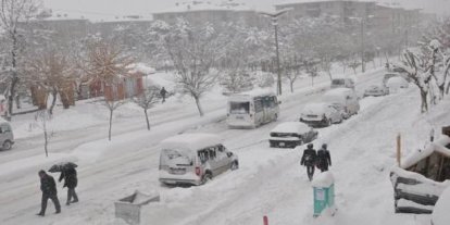 Meteoroloji: 45 ilde kar ve fırtına bekleniyor, sıcaklıklar 10 derece düşecek