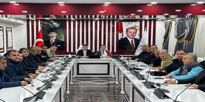 Batman'da kuvvetli kar yağışı ve fırtınaya karşı tedbirler masaya yatırıldı