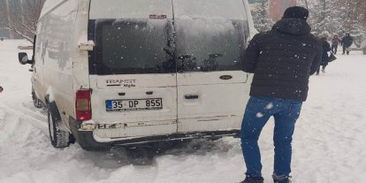 Bingöl’de yoğun kar yağışı hayatı olumsuz etkiledi