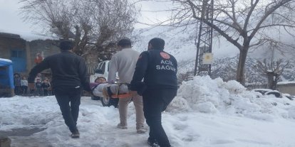 Siirt’te karla mücadele ekipleri acil vakalar için seferber oldu