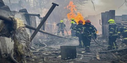 Rusya Kinjal hipersonik füzeleri ile Ukrayna'daki askeri tesisleri vurdu