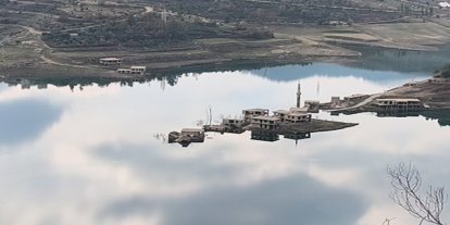 Mersin'de sular altında kalan minarenin eşsiz güzelliği