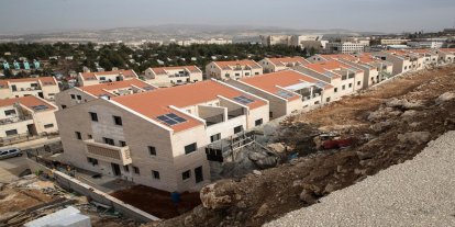 Filistin'i böl ve yut planı sürüyor: İşgalciler Batı Şeria'yı ikiye ayırıyor