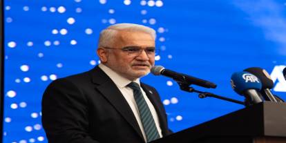 Yapıcıoğlu: Millet olarak dava adamlarının izinde yürüyerek özümüze döneceğiz