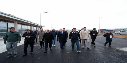 Vali Gül, Haraççı Küçük Sanayi Sitesi inşaatında incelemelerde bulundu