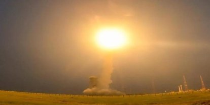 Rusya, Ukrayna'ya Oreşnik hipersonik füzesini fırlattı