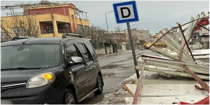 Şiddetli rüzgâr Siirt’te etkili oldu