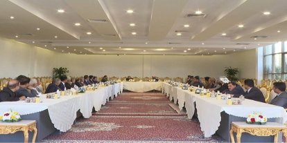 Yemen’de BAE destekli Güney Geçiş Konseyi kendini feshetti