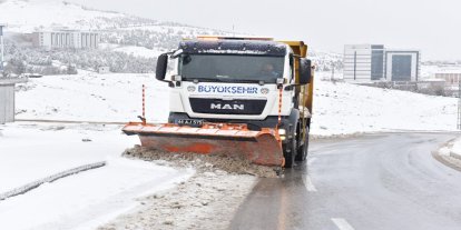 Malatya-Adıyaman yolu kar nedeniyle kapandı