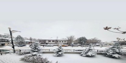 Sivas’ta kar yağışı nedeniyle okullar tatil edildi