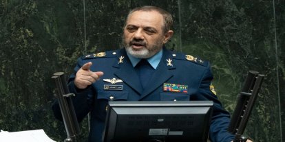 İran'dan Trump'a yanıt: Tehditlere boyun eğmeyeceğiz