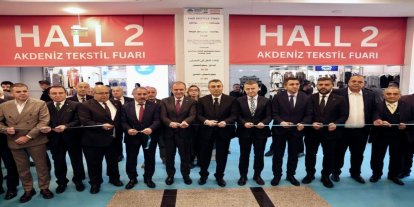 Akdeniz Tekstil Fuarı Mersin’de ziyaretçilere açıldı
