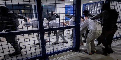 HAMAS: Siyonist rejimin zindanlarındaki esirlere yönelik zulüm insanlık suçudur