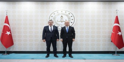 Bakan Tekin, Azerbaycan Bilim ve Eğitim Bakanı Amrullayev’le görüştü