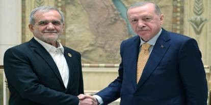 Cumhurbaşkanı Erdoğan Pezeşkiyan ile görüştü