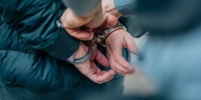 5 günlük bebeğe şiddet iddiası: Hemşire hakkında yakalama kararı