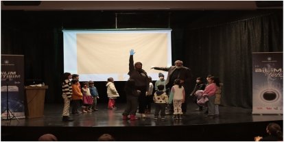 Uzay keşifleri etkinliği, üç kuşağı bir araya getirdi