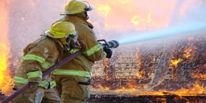 Mersin'de bir evde çıkan yangın korku dolu anlara neden oldu