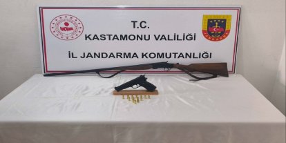 Kastamonu’da ruhsatsız silah ele geçirildi: 2 gözaltı