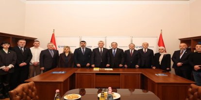 Ticaret Bakanı Ömer Bolat, UID Macaristan Başkanı Güray ile görüştü