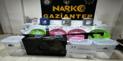 Gaziantep'te 55 litre sıvı metamfetamin ele geçirildi: 3 tutuklama