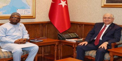 Bakan Güler, Gana’nın Ankara Büyükelçisi Nasiru-Deen’i kabul etti