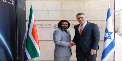 Güney Afrika, siyonist diplomatı sınır dışı etti