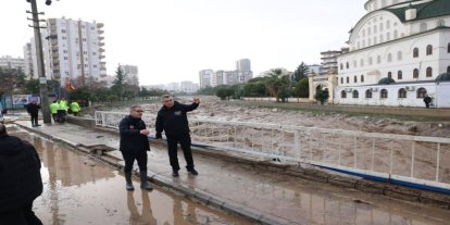 Vali Atilla Toros su taşkınlarıyla ilgili sahada incelemeler gerçekleştirdi