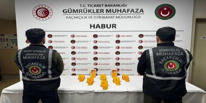 Habur Gümrük Kapısı’nda ayakkabı içerisine gizlenmiş 41 kilogram altın ele geçirildi