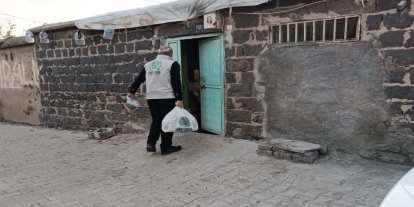 Umut Kervanı’ndan Berat Kandili'nde ihtiyaç sahiplerine erzak desteği