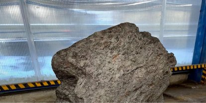 Rusya'da ülke dışına çıkarılmaya çalışılan 2,5 ton ağırlığında meteorit parçası ele geçirildi