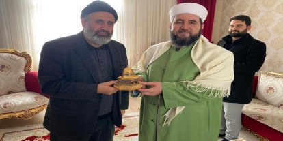 Filistin Alimler Birliği'nden Seyda Feyzullah Konyevi’ye ziyaret