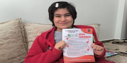 Azmiyle gönüllere dokundu: Engelli öğrenci Siyer Yarışmasına evinden katıldı