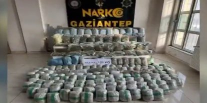 Gaziantep’te 121 kilogram skunk ele geçirildi: 1 şüpheli tutuklandı
