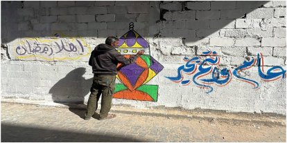 Han Yunus’ta enkazlar Ramazan mesajlarıyla umuda dönüşüyor