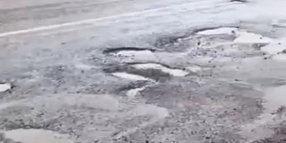 Siirt-Şirvan yolu sürücüleri mağdur ediyor