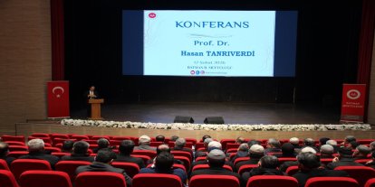 Prof. Dr. Tanrıverdi: Din hizmetinde en büyük sermaye güven ve ilim