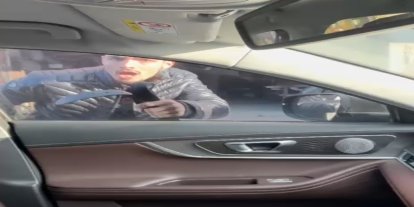 Adana’da trafikte seyreden sürücüye saldırı: Şüpheli gözaltına alındı