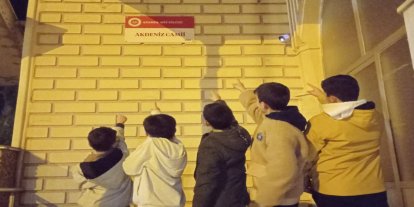 ÇEDES Projesiyle gençlerden anlamlı hareket: "Arkadaşlarımla camideyiz"