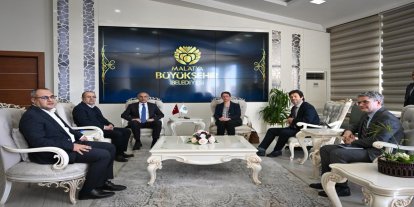 Enkaz ayrıştırma projesi Türkiye'de ilk Malatya'da uygulanıyor