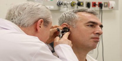KBB Uzmanı Dr. Ermutlu: Kulak sağlığı ertelenemez bir ihtiyaçtır